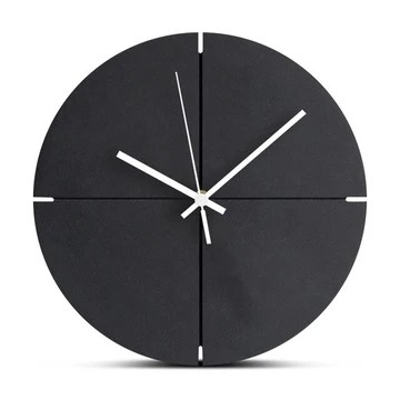horloge murale moderne en bois